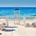 Szálloda Conrad Chia Laguna Sardinia 5*
