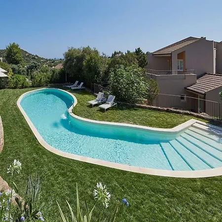 Conrad Chia Laguna Sardinia 5*