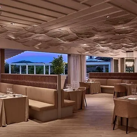 Conrad Chia Laguna Sardinia Hotel 5*