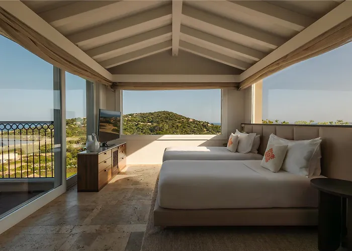 Hotel Conrad Chia Laguna Sardinia 5*