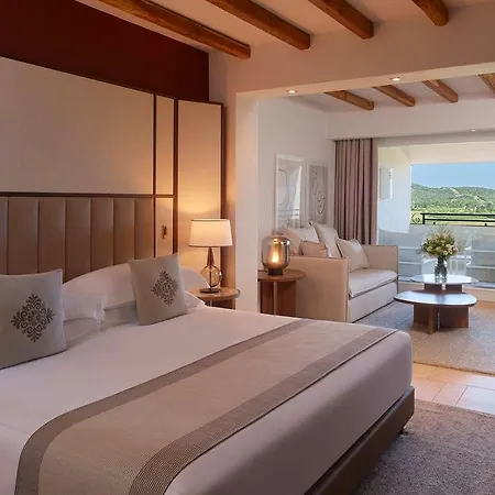 Conrad Chia Laguna Sardinia 5* דומוס דה מריה