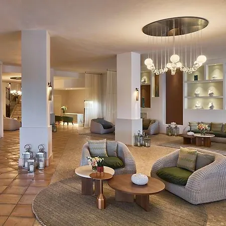 Conrad Chia Laguna Sardinia Otel 5*