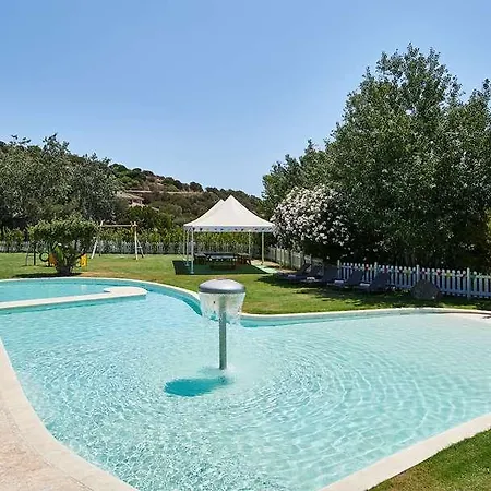 Conrad Chia Laguna Sardinia Otel