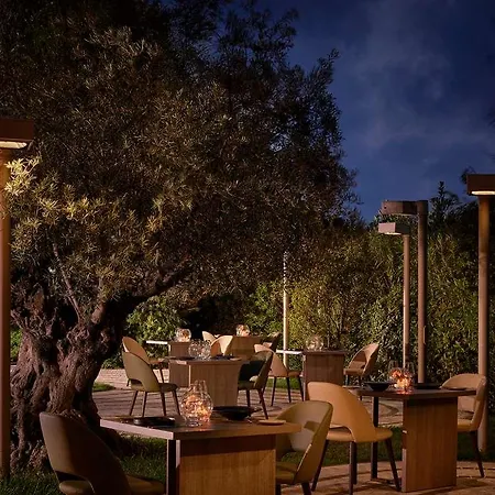 Hotel Conrad Chia Laguna Sardinia 5*