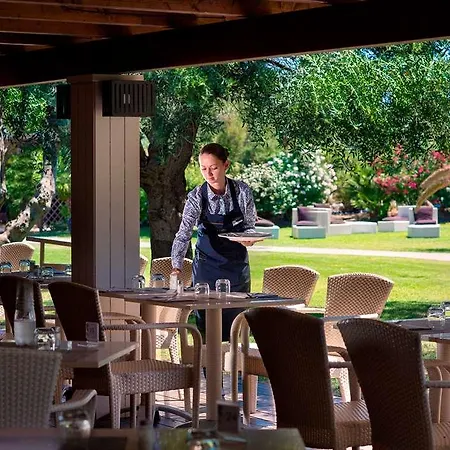 Otel Conrad Chia Laguna Sardinia