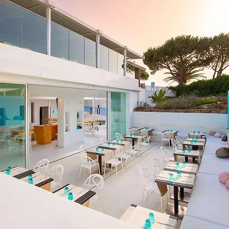 Conrad Chia Laguna Sardinia