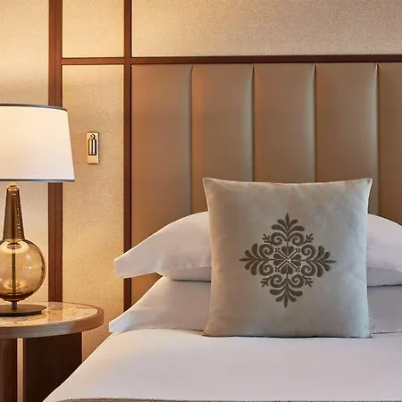 Conrad Chia Laguna Sardinia Otel