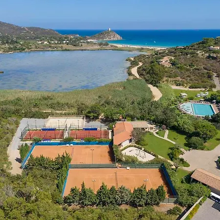 Conrad Chia Laguna Sardinia 5*