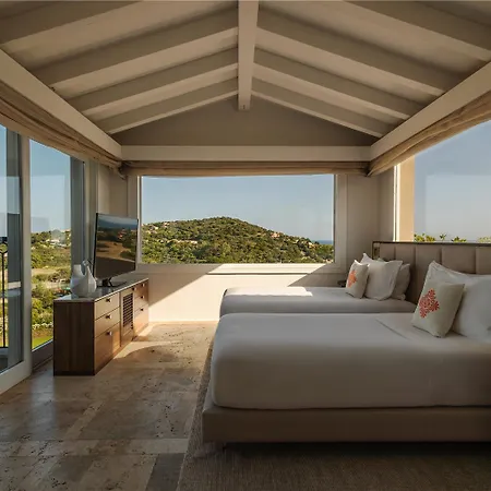 酒店 Conrad Chia Laguna Sardinia 5*