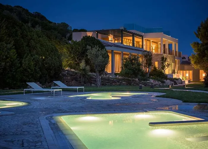 Conrad Chia Laguna Sardinia Hotel 5*